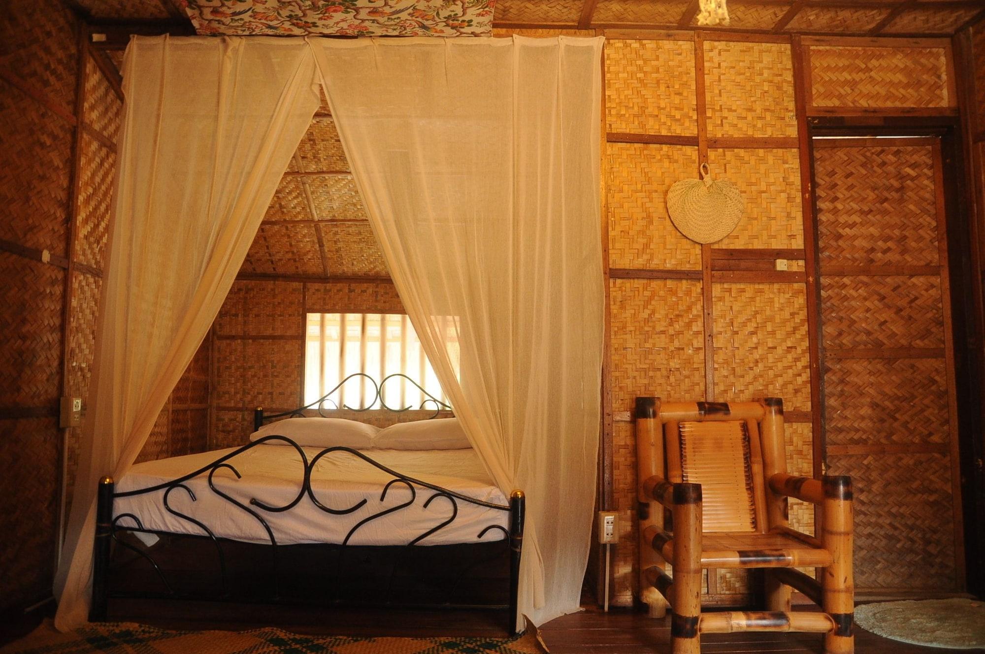 Amami Beach Resort Puerto Galera Ngoại thất bức ảnh