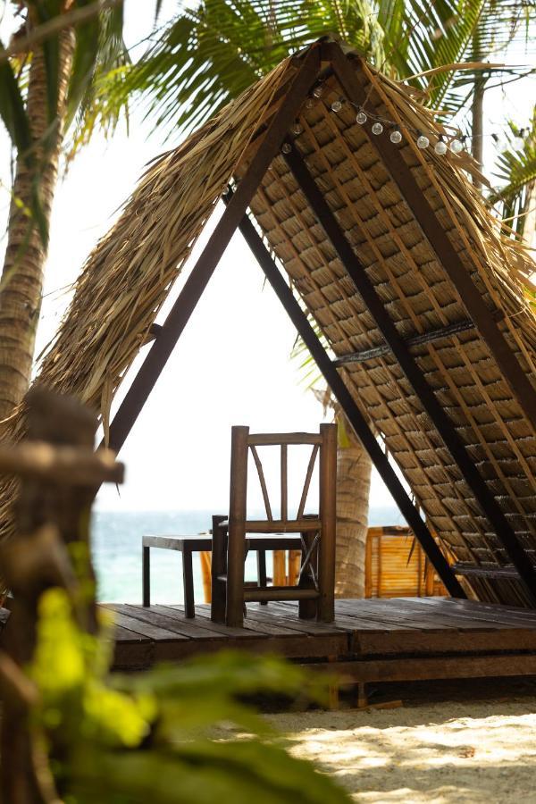 Amami Beach Resort Puerto Galera Ngoại thất bức ảnh
