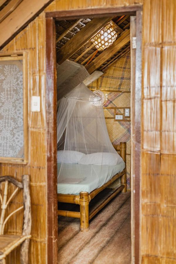Amami Beach Resort Puerto Galera Ngoại thất bức ảnh