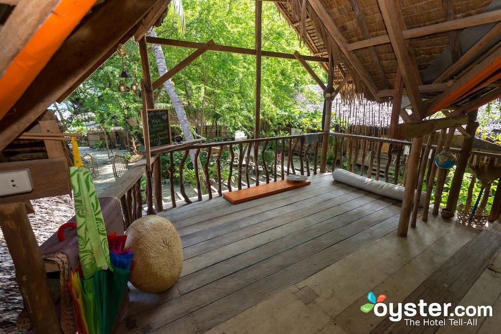 Amami Beach Resort Puerto Galera Ngoại thất bức ảnh