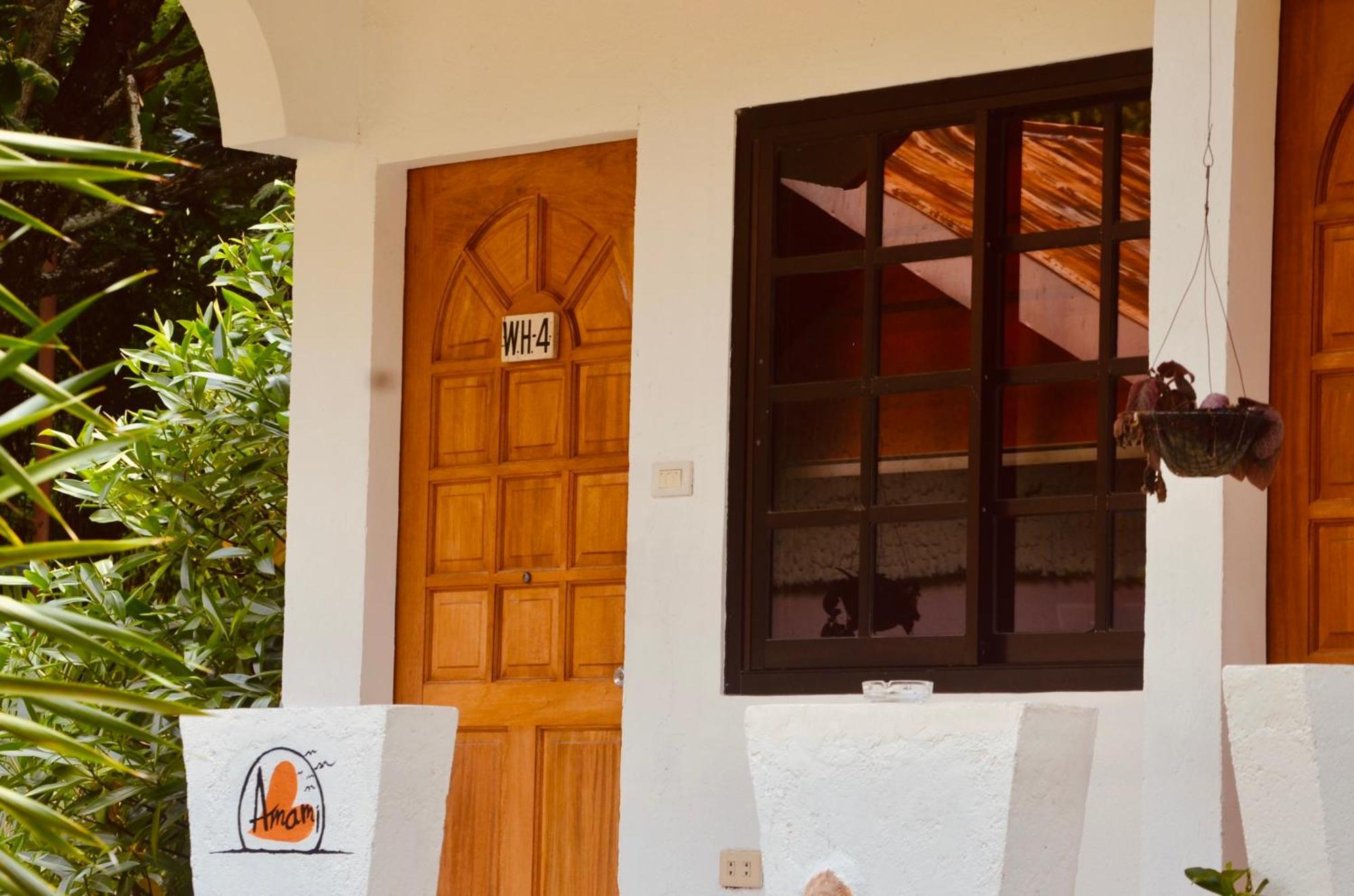 Amami Beach Resort Puerto Galera Ngoại thất bức ảnh