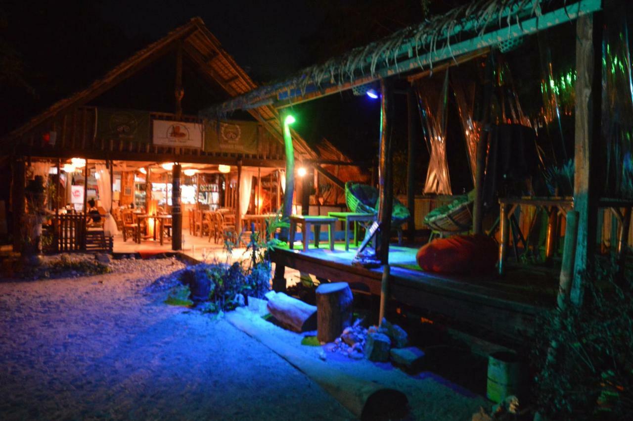 Amami Beach Resort Puerto Galera Ngoại thất bức ảnh